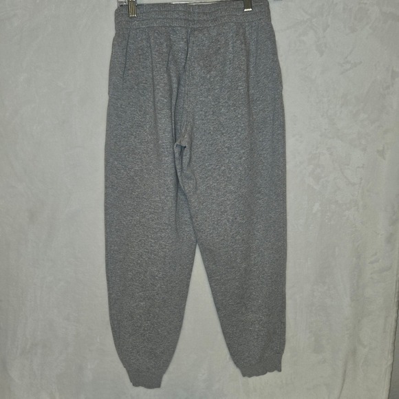 Nike Other - Nike Kids Gray Sweatpants Joggers Elastic Waist Logo Size XL